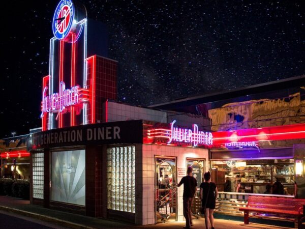 Renowned Chef Receives Michelin Star for Vegan Restaurant